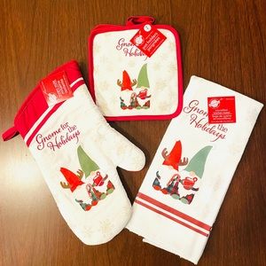 🎄Christmas “Gnome for the Holidays" Kitchen Holiday 4 Piece Set